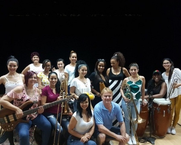 La orquesta femenina Anacaona realizará una gira por España el próximo verano