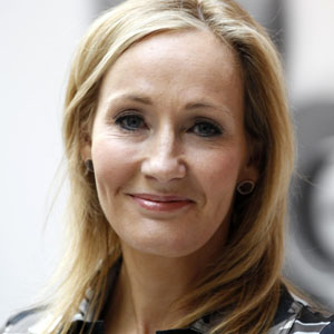 J. K. Rowling trabaja en una obra teatral sobre  su personaje Harry Potter